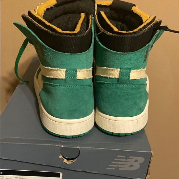 Air Jordan 1 Retro High OG Teal/White - Picture 3 of 6